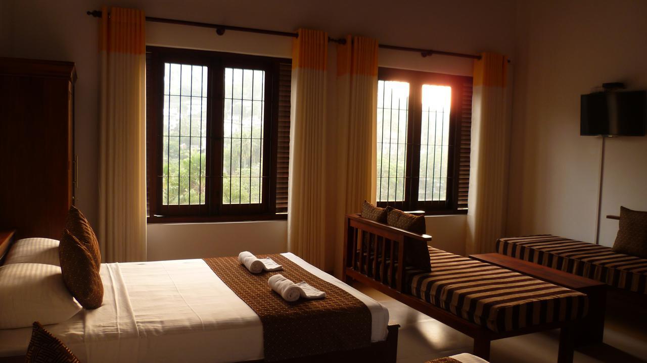 קנדי Sarvodaya Samma Vaasa Residence מראה חיצוני תמונה