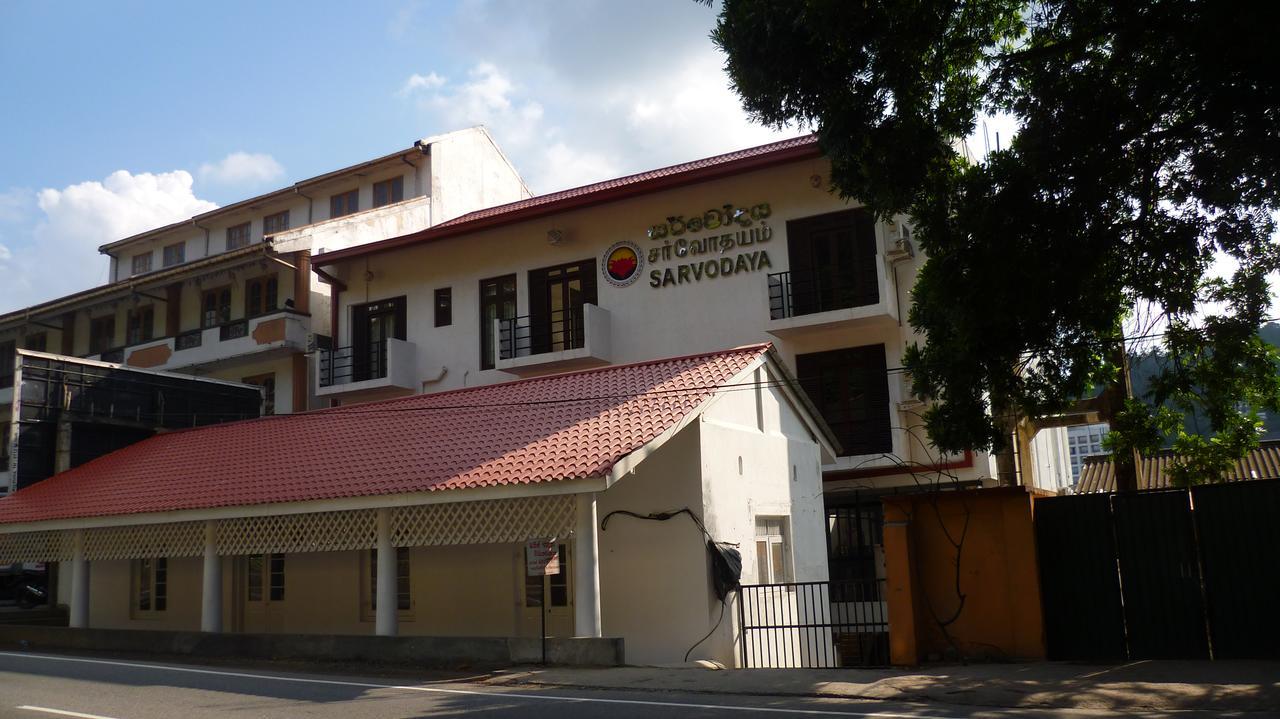 קנדי Sarvodaya Samma Vaasa Residence מראה חיצוני תמונה