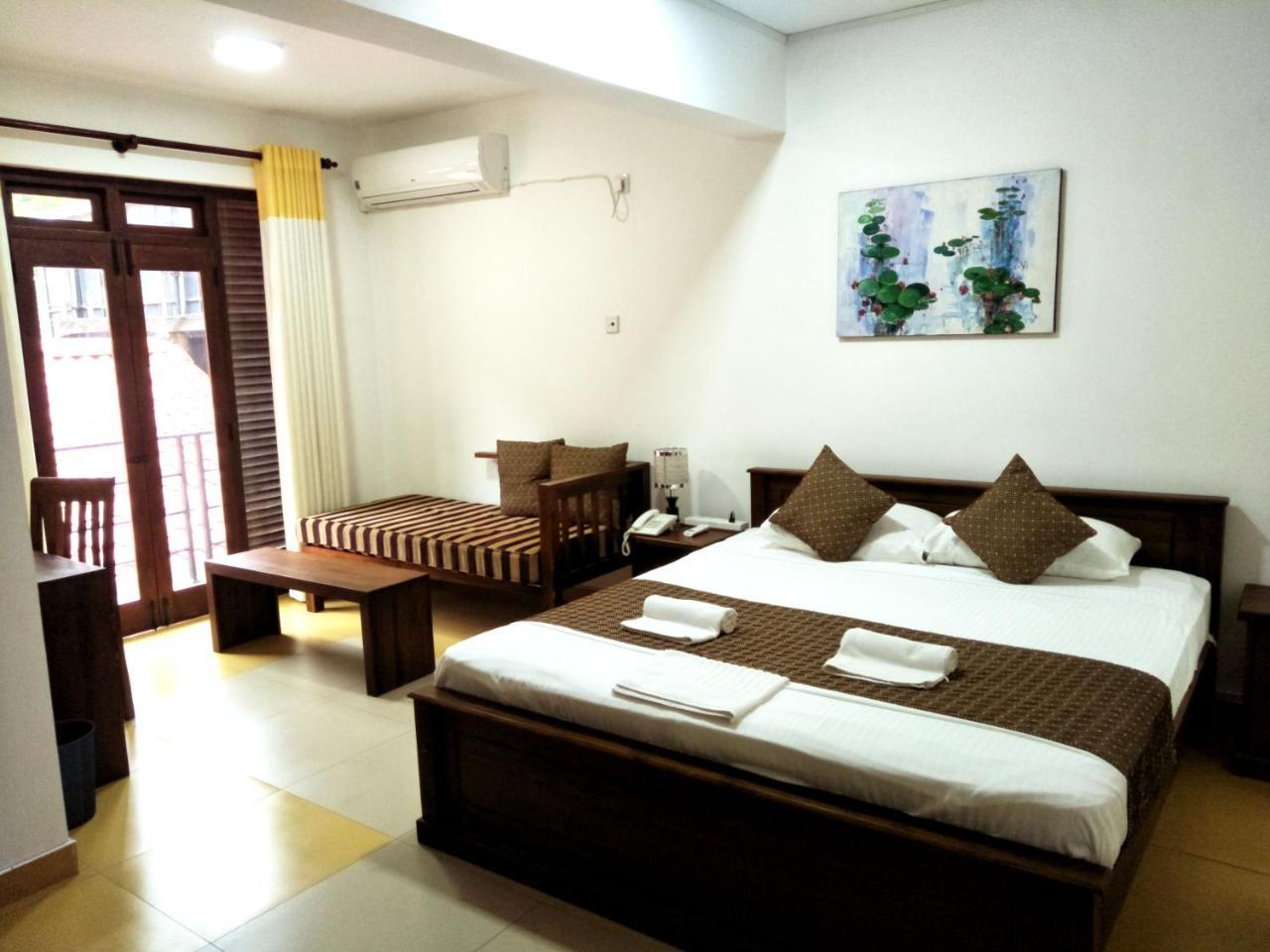 קנדי Sarvodaya Samma Vaasa Residence מראה חיצוני תמונה