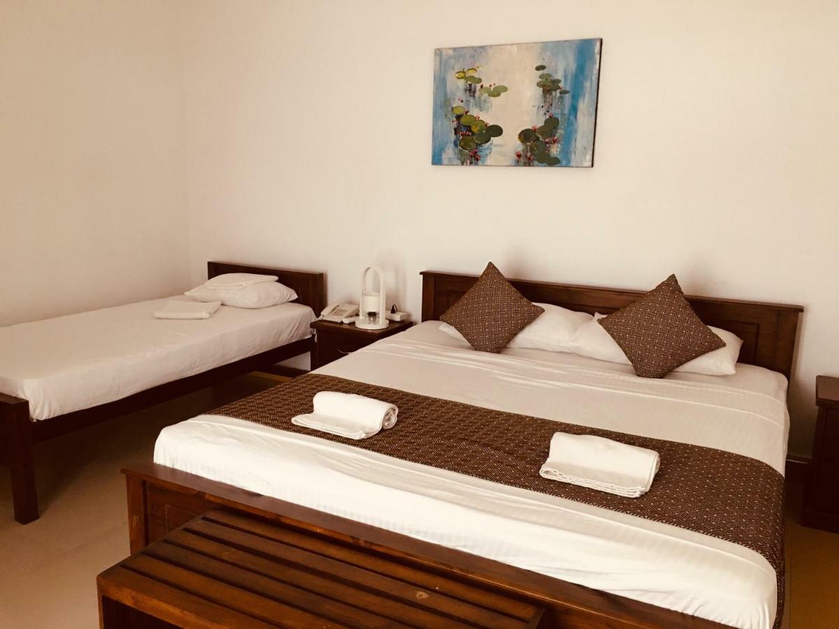 קנדי Sarvodaya Samma Vaasa Residence מראה חיצוני תמונה