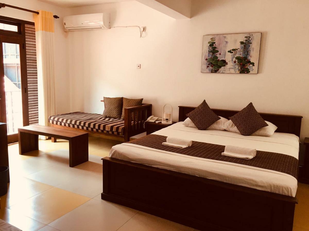 קנדי Sarvodaya Samma Vaasa Residence מראה חיצוני תמונה