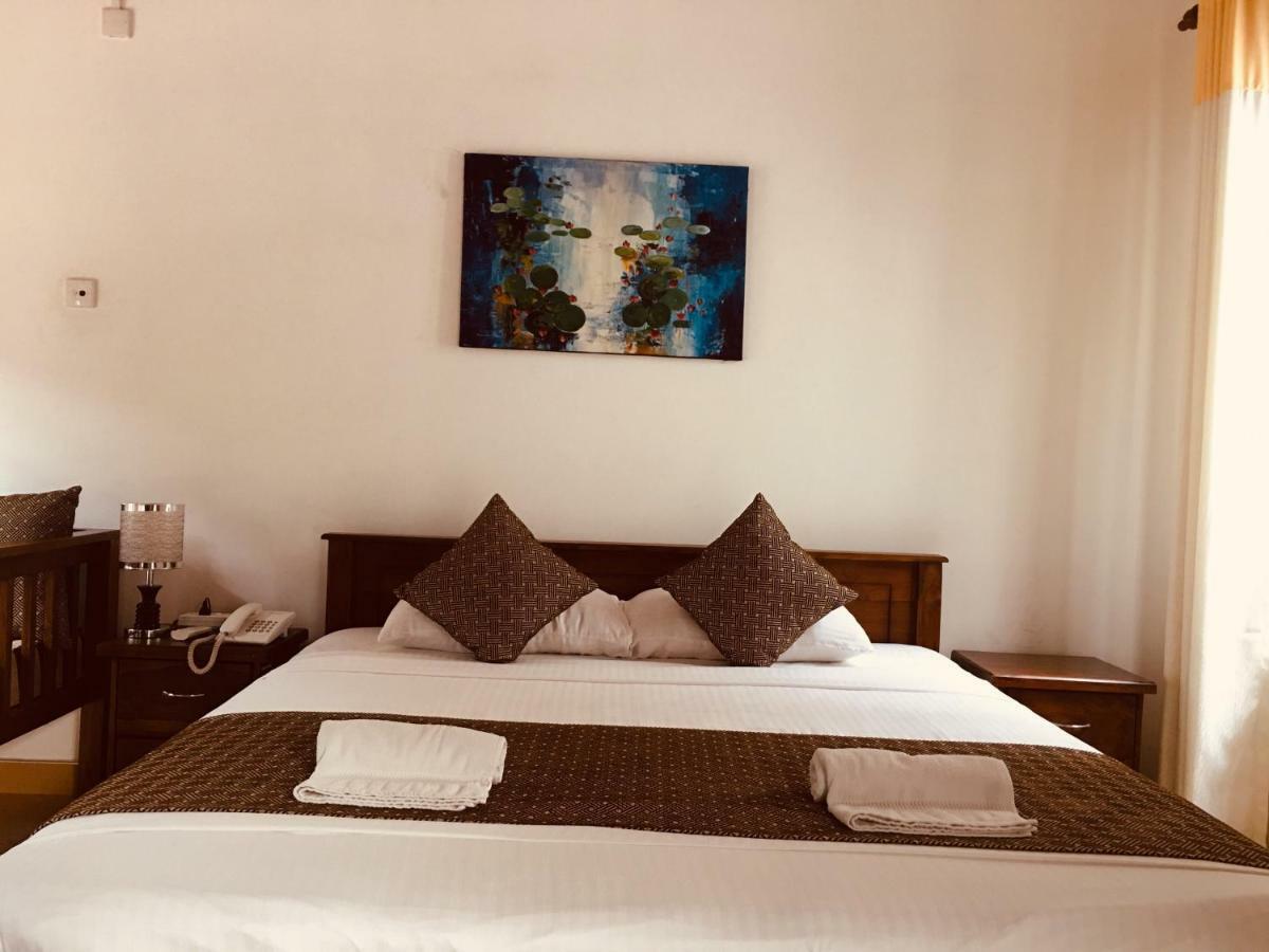 קנדי Sarvodaya Samma Vaasa Residence מראה חיצוני תמונה