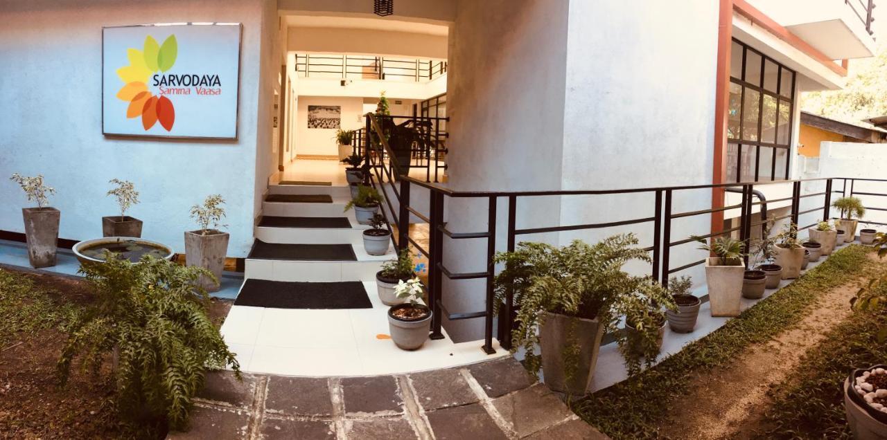 קנדי Sarvodaya Samma Vaasa Residence מראה חיצוני תמונה